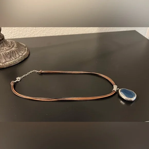 Silpada 925 sterling silver and blue jade necklace. - Picture 3 of 6